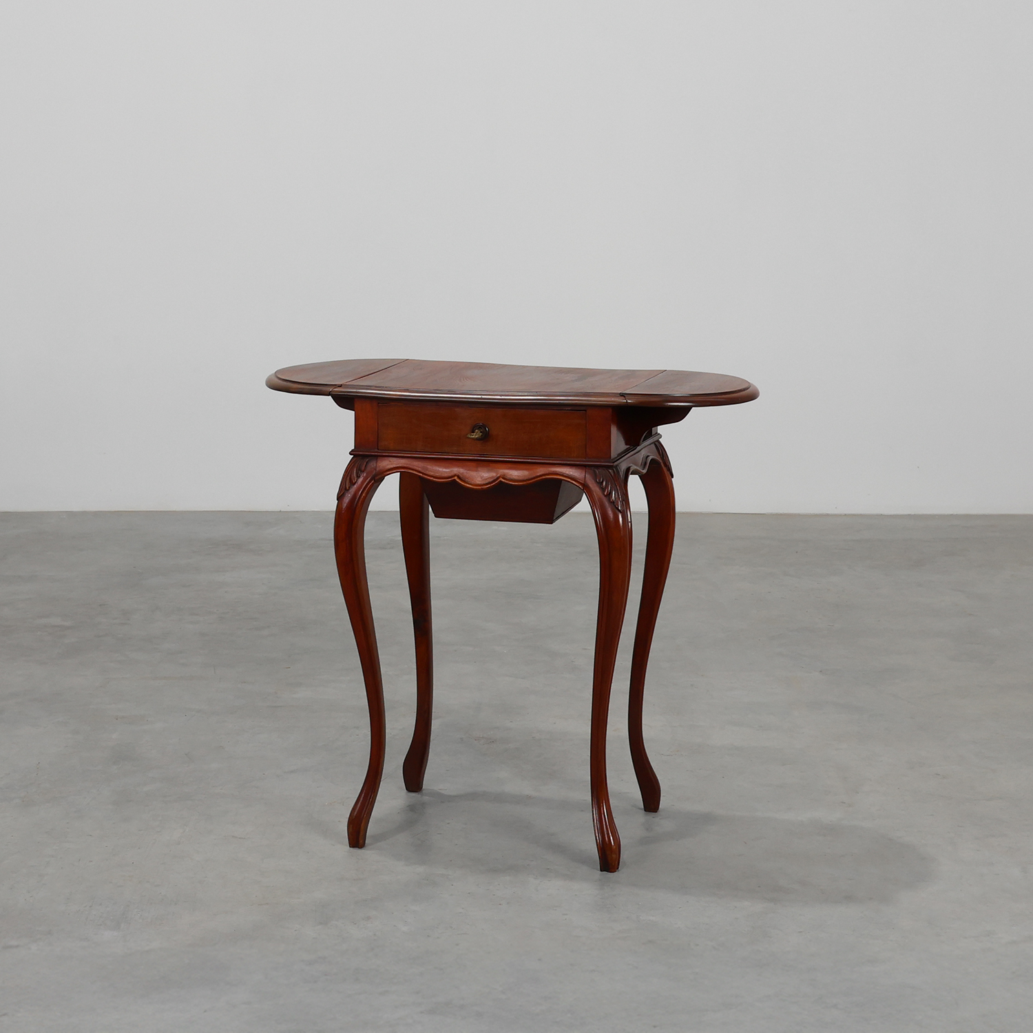 Late 19th‑Century French Louis XV Style Walnut Side Table with Drawer and Side Leaves-img